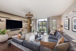 Photo 4- click for photo gallery